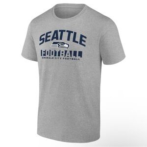 NWT Fanatics Seattle Seahawks Men's Short Sleeve Shirt Size S